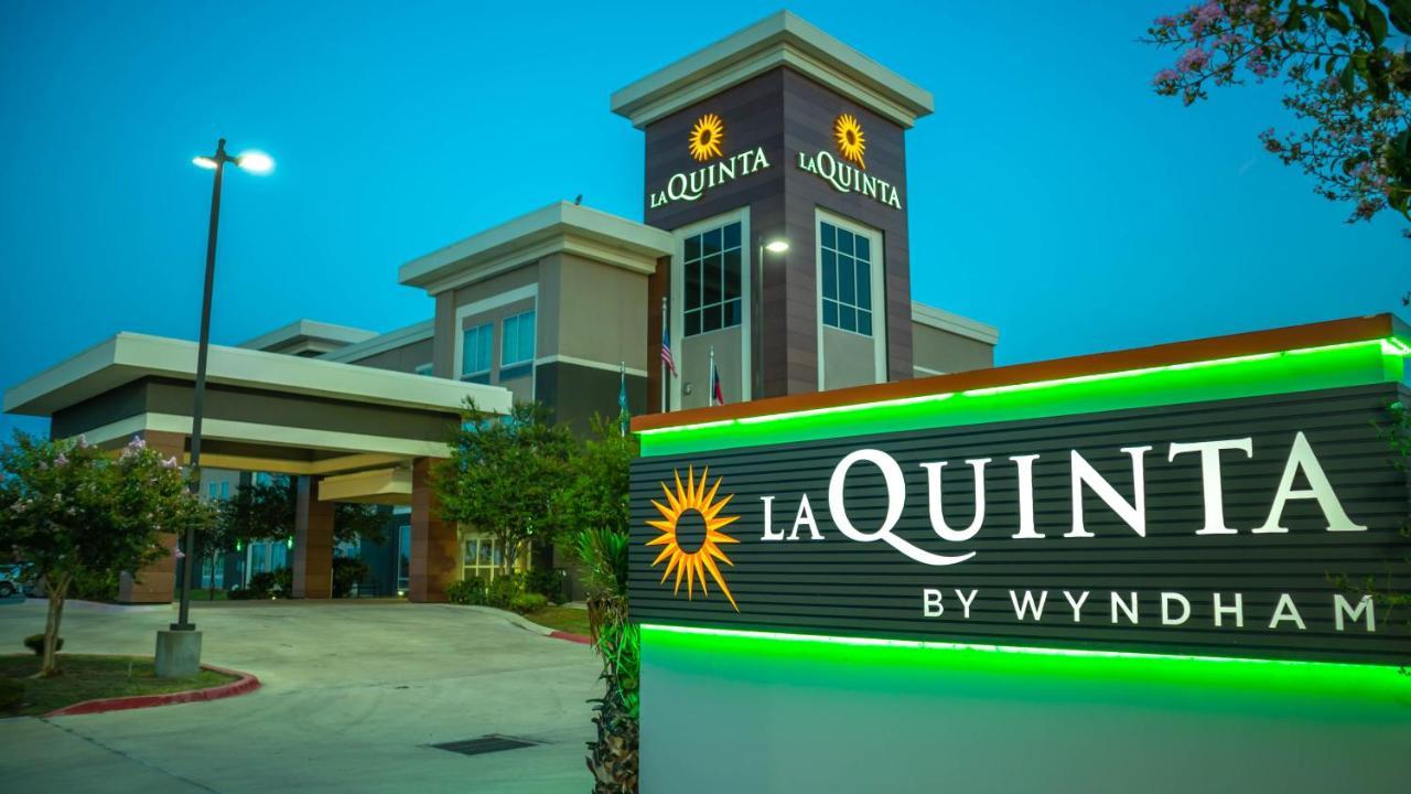 La Quinta By Wyndham Karnes City - Kenedy Eksteriør bilde